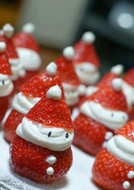25 increibles  adornos de navidad hechos a mano - santa claus hecho de fresas