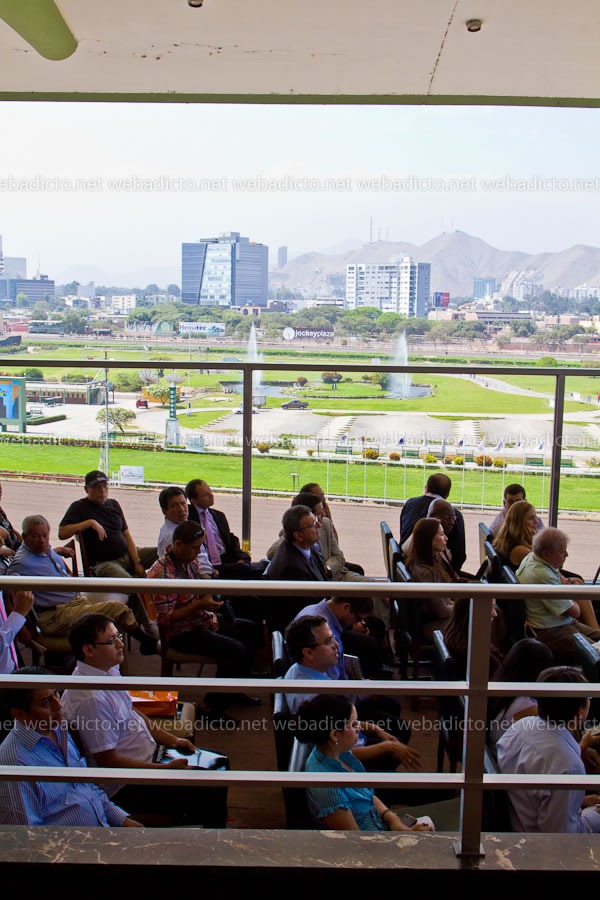 la-polla-y-pollon-intralot-jockey-club-del-peru-11 la-polla-y-pollon-intralot-jockey-club-del-peru-11