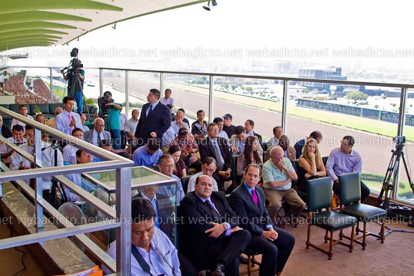 la-polla-y-pollon-intralot-jockey-club-del-peru-12 la-polla-y-pollon-intralot-jockey-club-del-peru-12