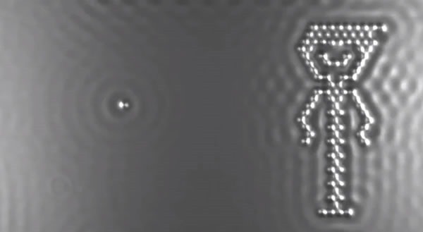 video-stop-motion-hecho-con-atomos